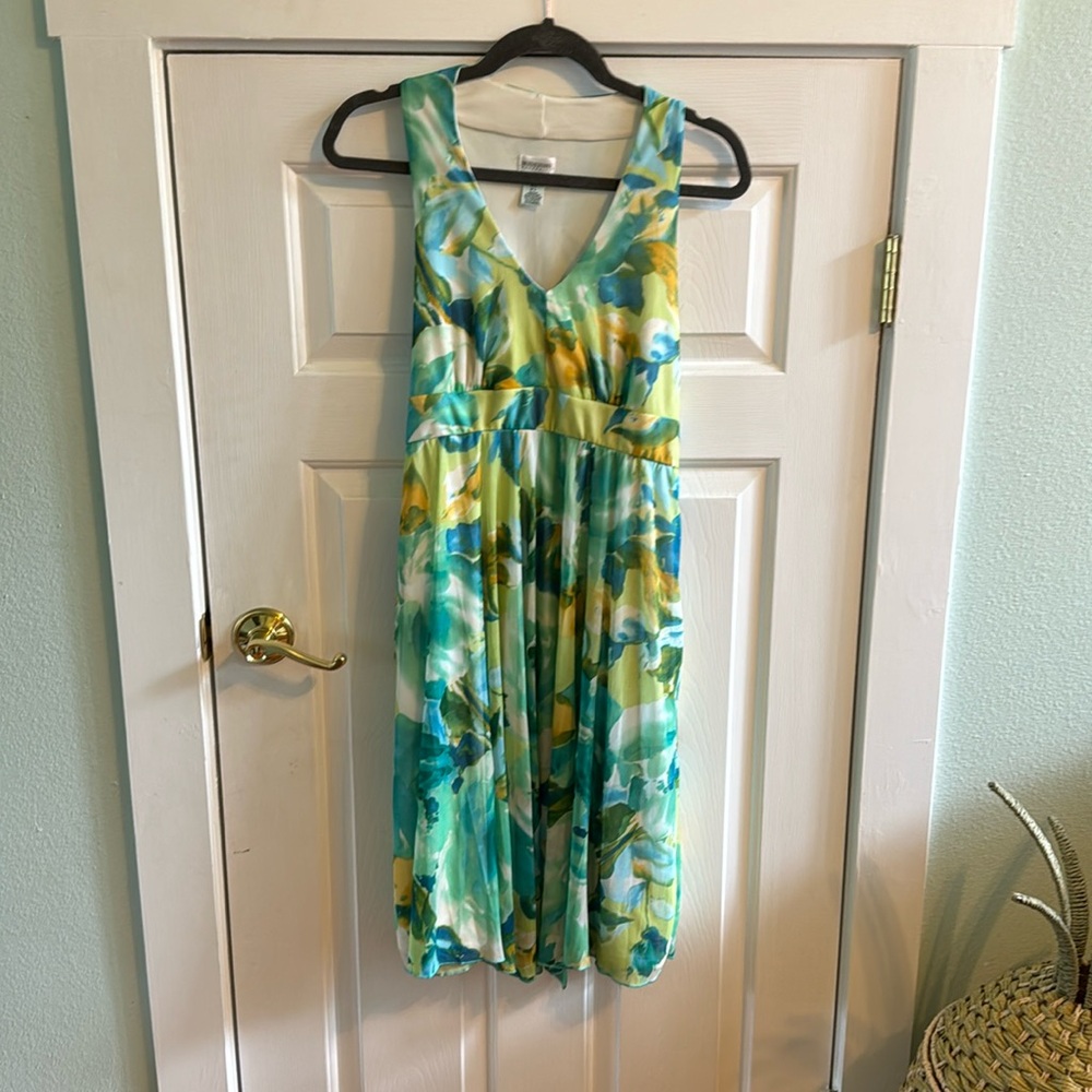 Tie back floral maternity dress